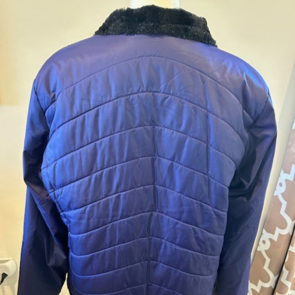 Xl Reversible Lightweight Jacket (Euc) - image 4